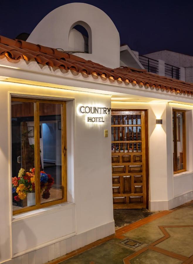 Hotel Country Trujillo Энкалада Экстерьер фото