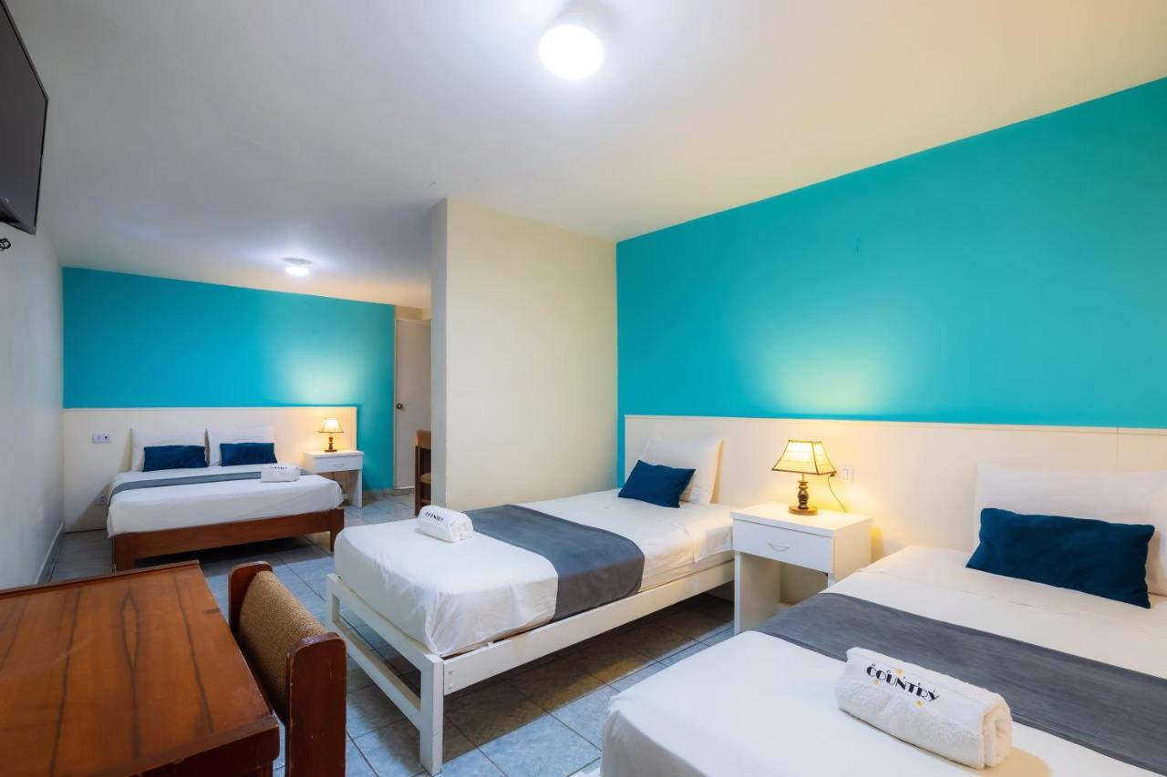 Hotel Country Trujillo Энкалада Экстерьер фото