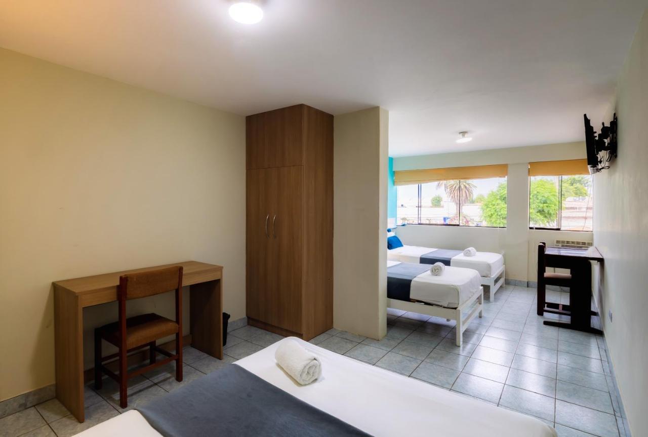 Hotel Country Trujillo Энкалада Экстерьер фото